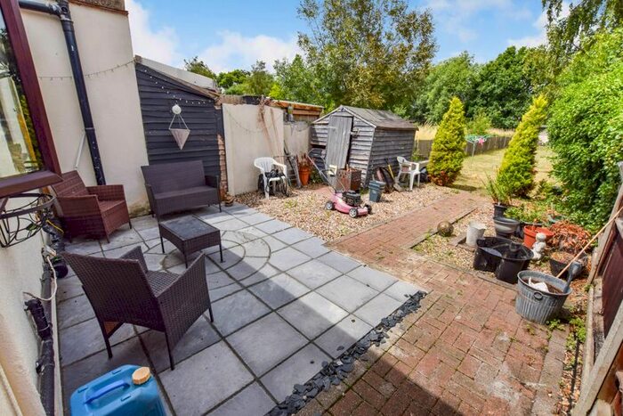 2 Bedroom Semi-Detached House For Sale In Victoria Road, Stanford-Le-Hope, SS17