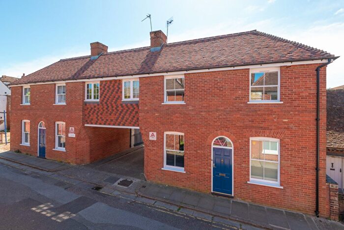 1 Bedroom Flat For Sale In Hospital Lane, Canterbury, CT1