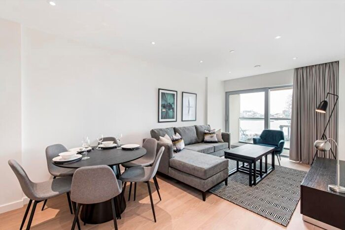 2 Bedroom Flat To Rent In Upper Riverside, Cutter Lane, North Greenwich, SE10