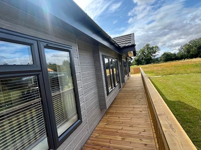 2 Bedroom Lodge For Sale In Malton Road, Pickering, YO18