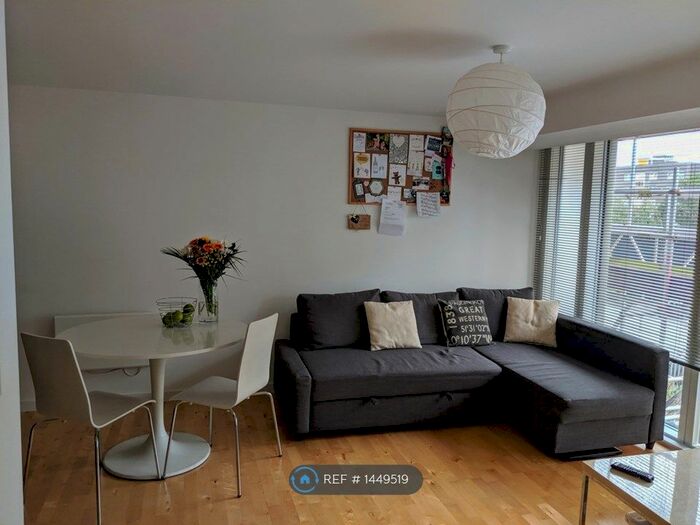 1 Bedroom Flat To Rent In The Avenue, Leeds, LS9