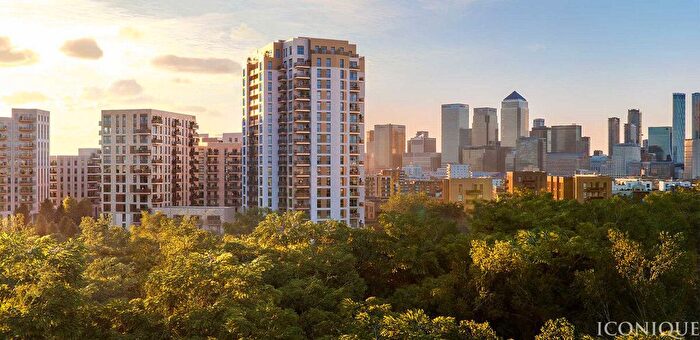 2 Bedroom Flat For Sale In Bow Common Lane, London, E3