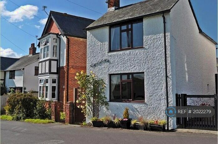 2 Bedroom Detached House To Rent In Race Course View, Lyndhurst, SO43