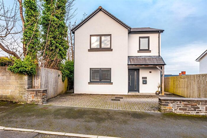 3 Bedroom Detached House For Sale In Melcorn Drive, Newton, Swansea, SA3