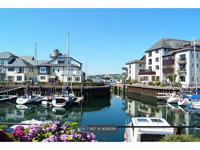 2 Bedroom Flat To Rent In Challenger Quay, Falmouth, TR11