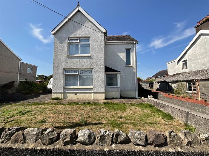 3 Bedroom Detached House For Sale In Penybanc Road, Ammanford, SA18