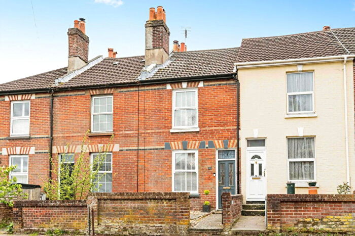 2 Bedroom Terraced House For Sale In Wickham Road, Fareham, PO16