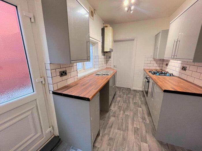 2 Bedroom Flat To Rent In Chirton West View, North Shields, NE29