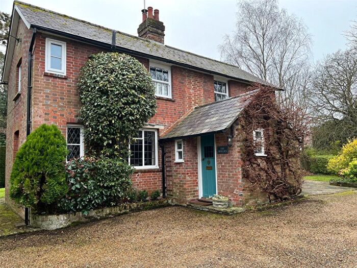 4 Bedroom Detached House For Sale In Isfield, Uckfield, East Sussex, TN22