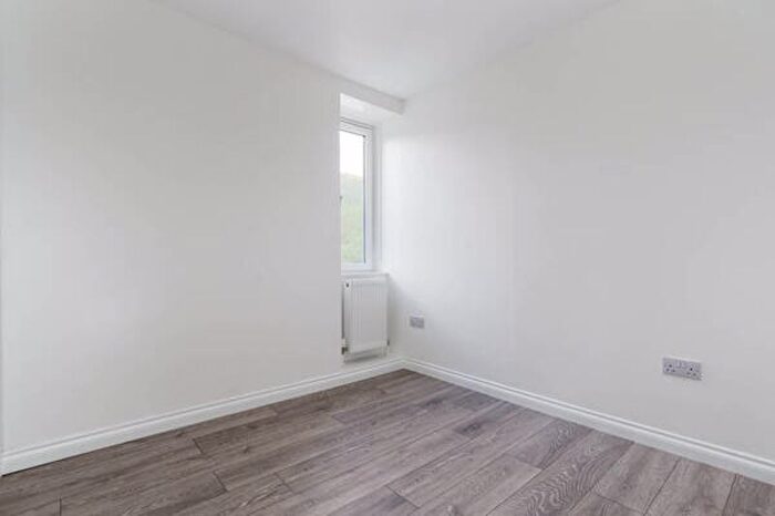 1 Bedroom Flat For Sale In Galashiels Road, Walkerburn, EH43