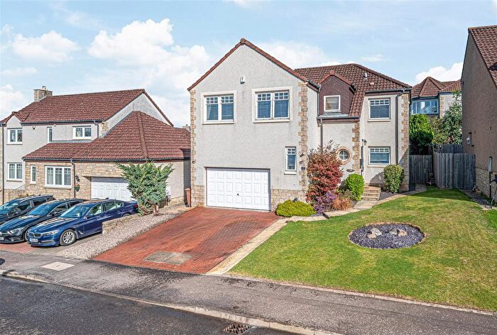 4 Bedroom Detached House For Sale In The Heathery, Dunfermline, KY11