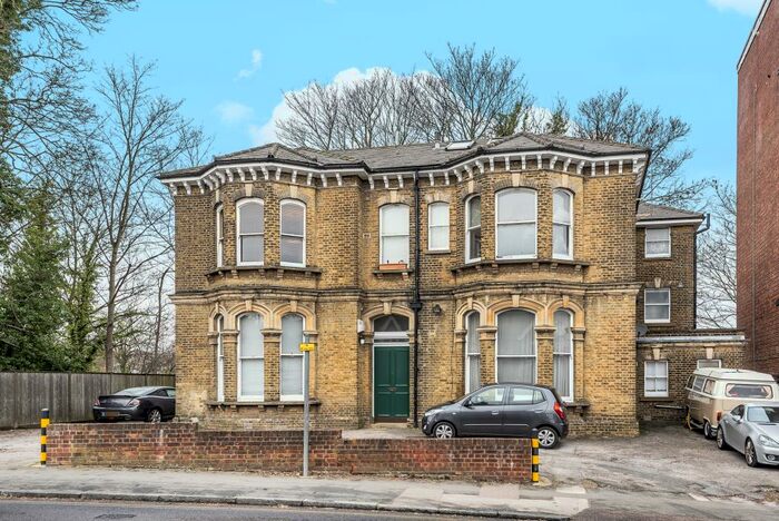 1 Bedroom Apartment To Rent In Hornsey Lane, Highgate, N6