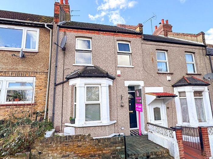 3 Bedroom Terraced House For Sale In Bassant Road, Plumstead, London, SE18