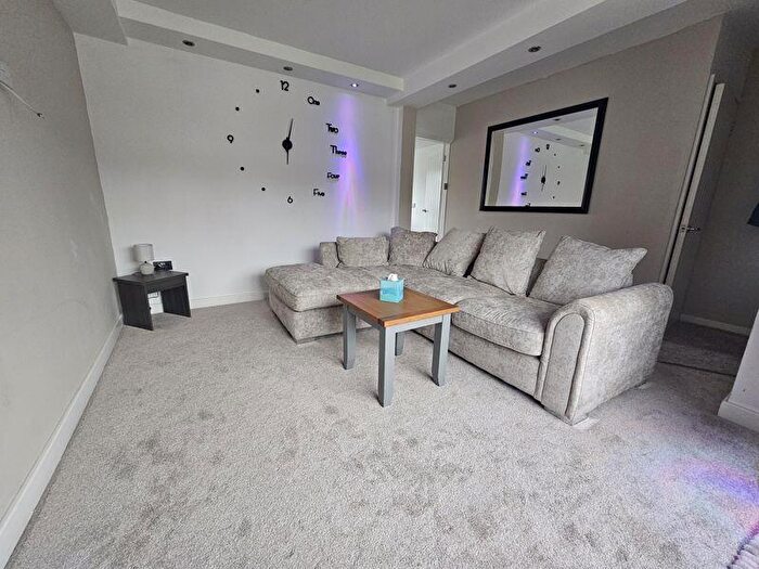 2 Bedroom End Of Terrace House For Sale In Booths Lane, Great Barr, Birmingham, B42