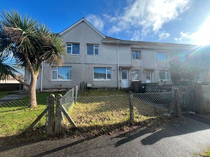 3 Bedroom Terraced House For Sale In Pengwarras Road, Camborne, TR14