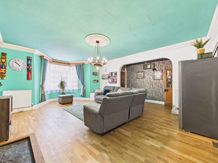 4 Bedroom Property For Sale In Perranarworthal, Truro, Generous Accommodation, TR3