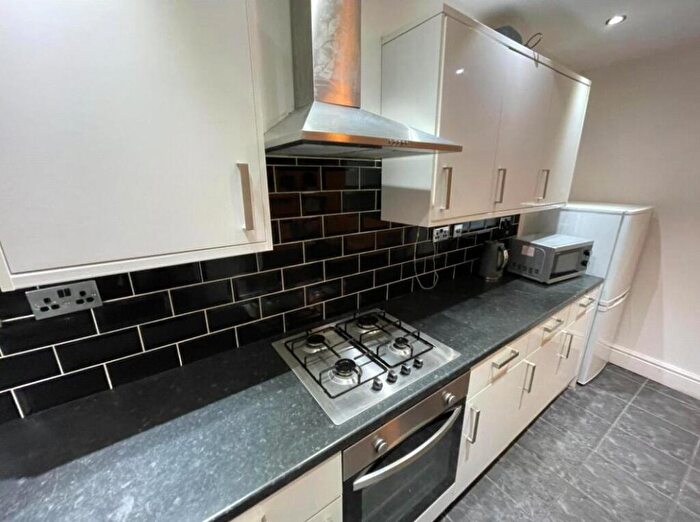 4 Bedroom Property To Rent In Farrier Street, London, NW1