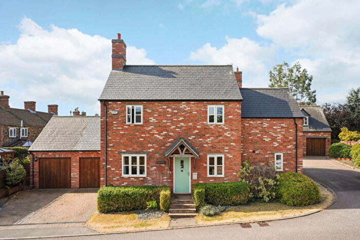 3 Bedroom Detached House For Sale In Darlow Close, Broughton, Kettering, NN14