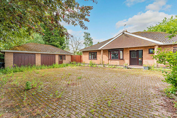 5 Bedroom Bungalow For Sale In Bell Lane, Husbands Bosworth, LE17