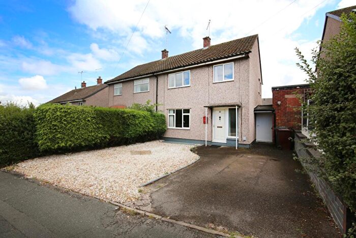 3 Bedroom Semi-Detached House For Sale In Davies Drive, Uttoxeter, ST14