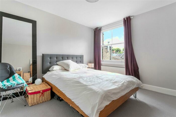 2 Bedroom Apartment To Rent In Sotheby Road, London, N5