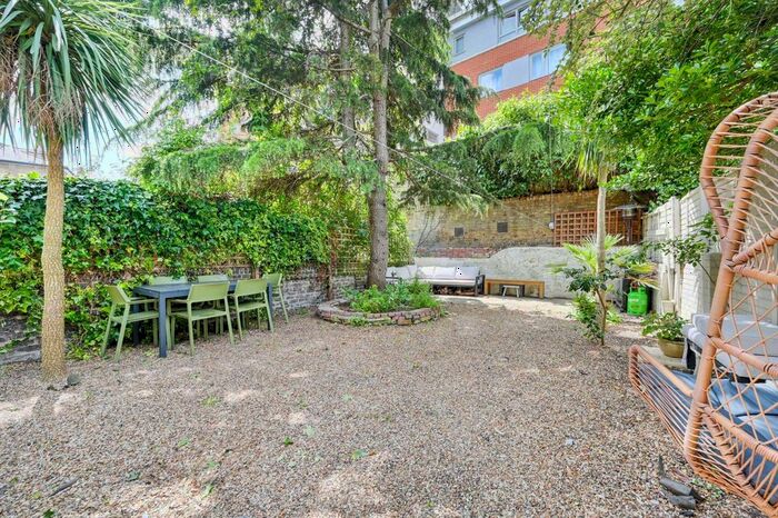 5 Bedroom Maisonette To Rent In Chapel Road, Ealing, London, W13