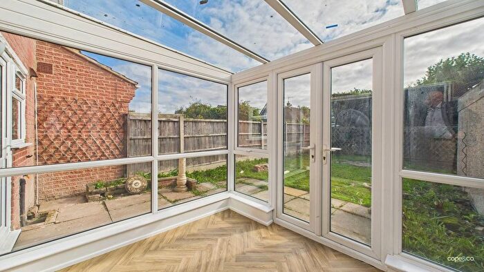 3 Bedroom Semi Detached House To Rent In Maypole Lane, Littleover, Derby, Derbyshire, DE23