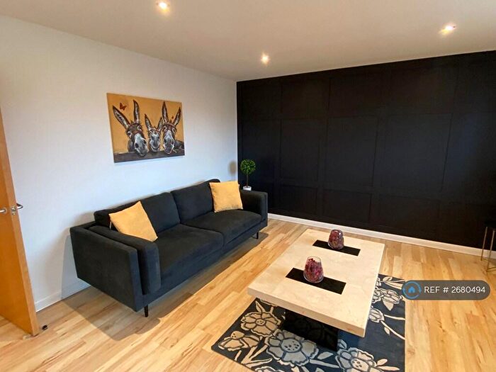 4 Bedroom Penthouse To Rent In Urquhart Road, Aberdeen, AB24