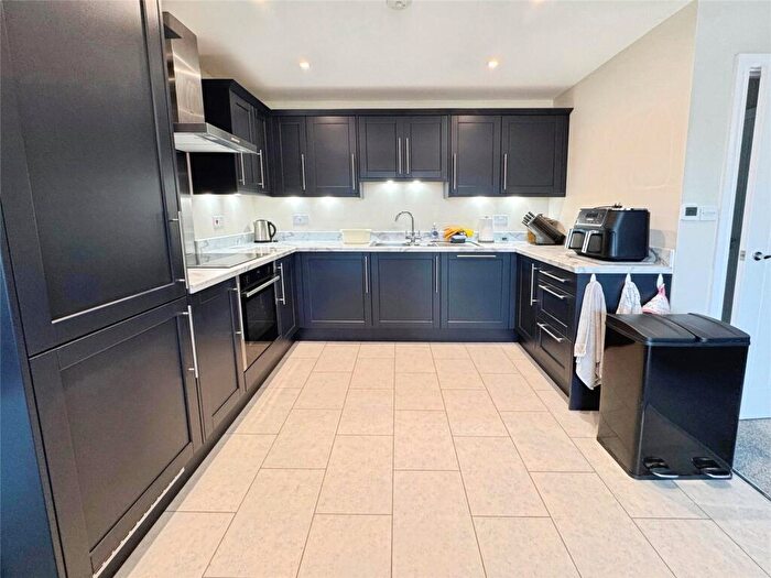 2 Bedroom Bungalow For Sale In Parkgate Corner, Little Clacton, Clacton-on-Sea, CO16