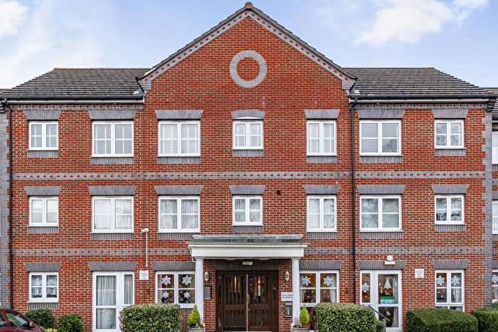 1 Bedroom Apartment For Sale In Marvels Lane, London, SE12