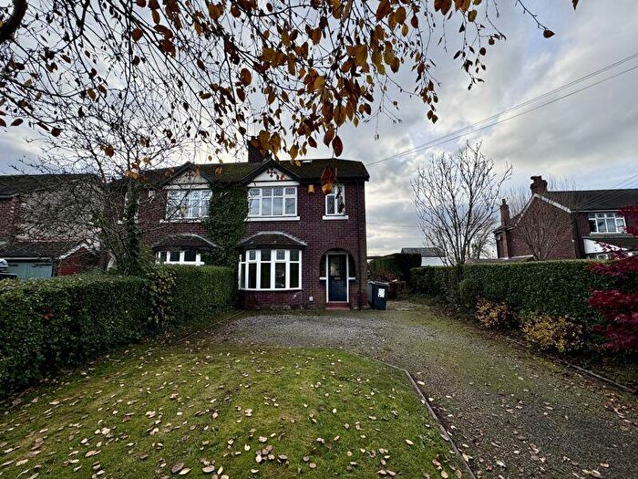 2 Bedroom Semi-Detached House To Rent In Padgbury Lane, Congleton, CW12