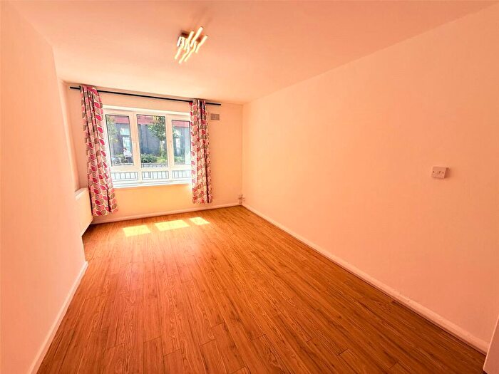 3 Bedroom Flat For Sale In Ryland Street, Birmingham, West Midlands, B16 - Photo 6