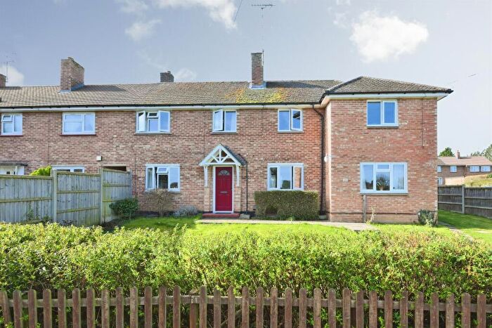 4 Bedroom Detached House For Sale In Windmill Way, Much Hadham, SG10