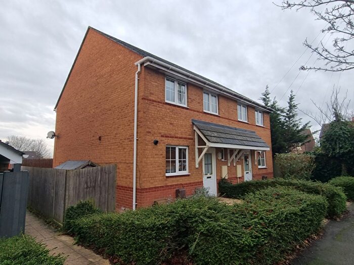 3 Bedroom Semi Detached House To Rent In Portchester, Hampshire, PO6