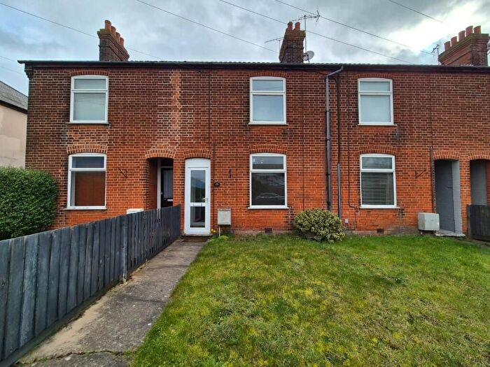 3 Bedroom Terraced House To Rent In Langer Road, Felixstowe, IP11