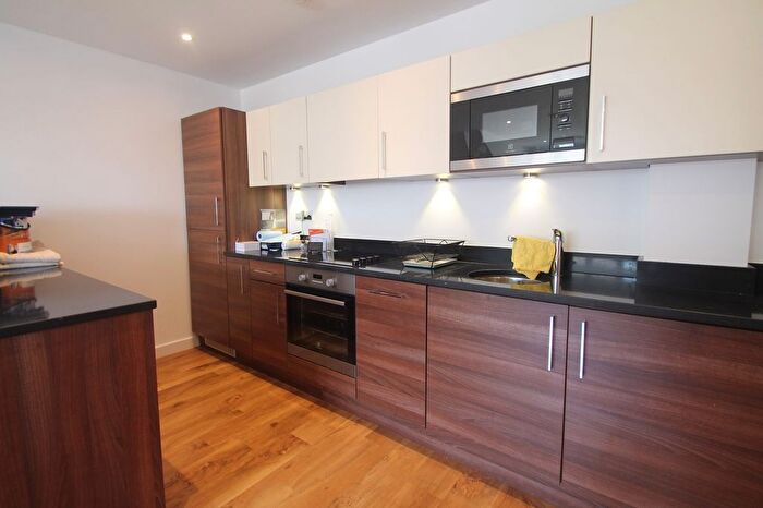 2 Bedroom Flat To Rent In Park Lodge Avenue, Arlington House, UB7