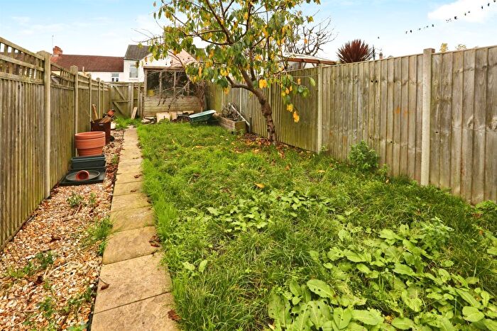 2 Bedroom Terraced House For Sale In Burnett Road, Gosport, PO12