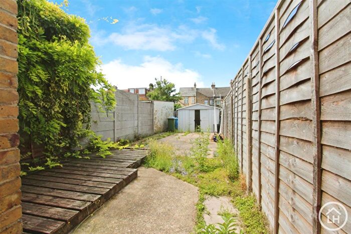 3 Bedroom Terraced House For Sale In Ufton Lane, Sittingbourne, ME10