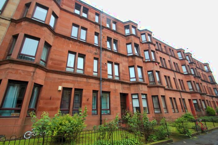 1 Bedroom Flat To Rent In Roebank Street, Dennistoun, G31