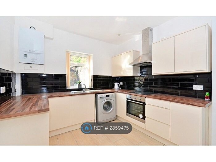 4 Bedroom Terraced House To Rent In Margaret Street, Sheffield, S1