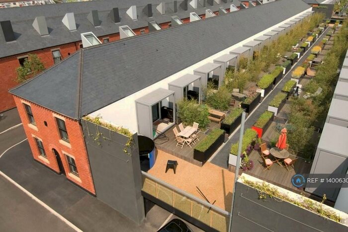 2 Bedroom Terraced House To Rent In Reservoir Street, Salford, M6