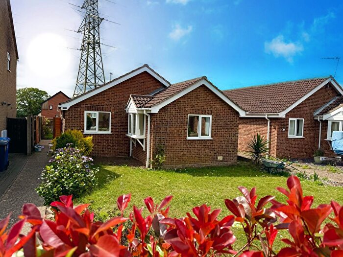 2 Bedroom Detached Bungalow To Rent In Hobart Way, Oulton Broad, NR32