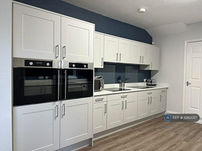 7 Bedroom Terraced House To Rent In Gowan Terrace, Newcastle Upon Tyne, NE2