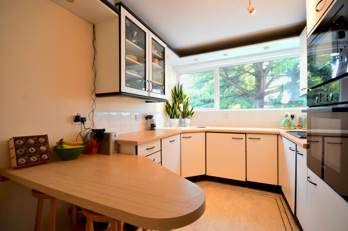 2 Bedroom Flat To Rent In Gilmerton Court, Cambridge, CB2