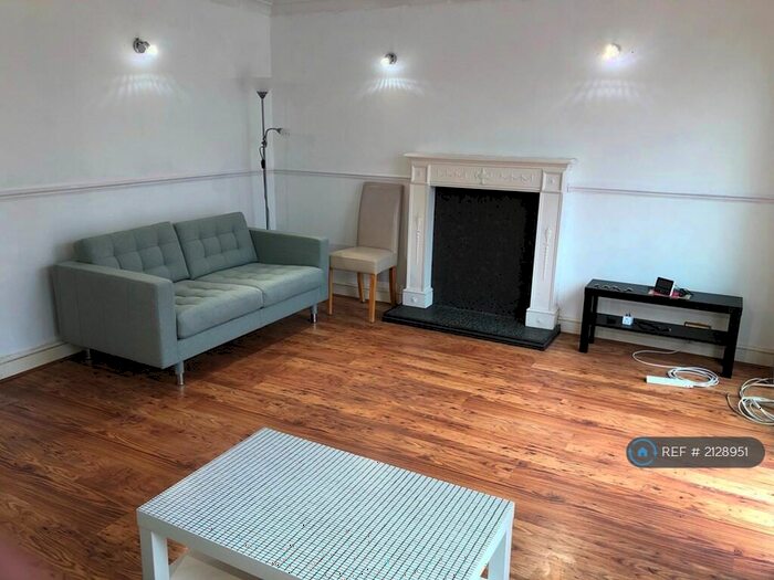 5 Bedroom Terraced House To Rent In Carlile Close, London, E3