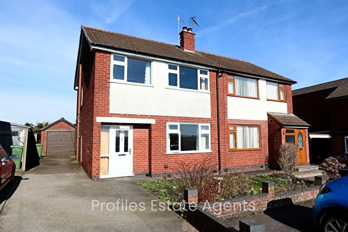 3 Bedroom Semi-Detached House For Sale In St. Helens Close, Sharnford, Hinckley, LE10