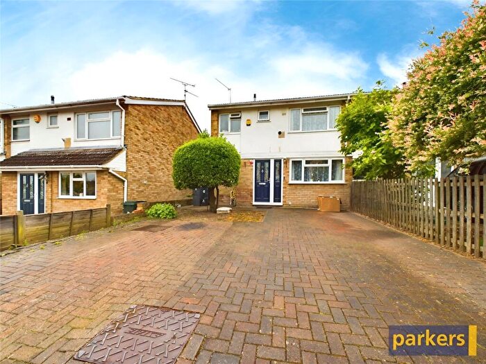 3 Bedroom Semi-Detached House For Sale In Quantock Avenue, Caversham, Reading, Berkshire, RG4