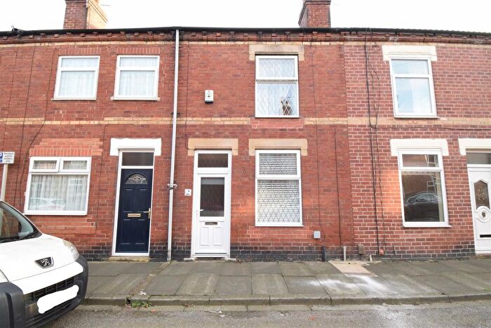 2 Bedroom Terraced House To Rent In Hunt Street, Castleford, WF10