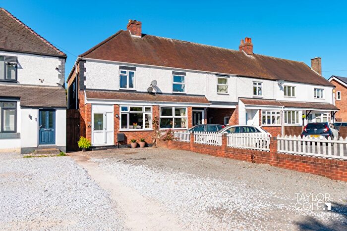 2 Bedroom End Of Terrace House For Sale In Fazeley Road, Tamworth, B78