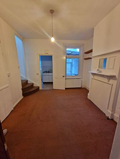 2 Bedroom Flat To Rent In Langham Road, London, N15